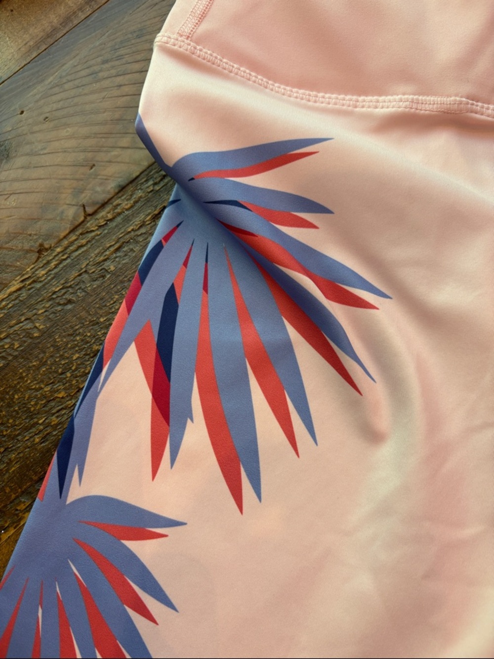 Wildfox Pink Leggings with Blue & Purple Palm Accents nwt - Picture 3 of 5